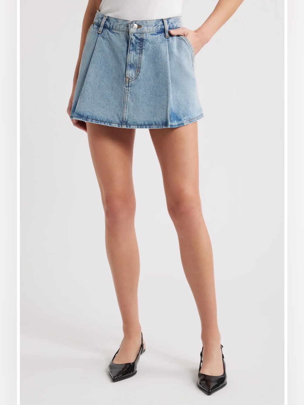 NWOT Frame Pleated Denim Miniskirt sz 30